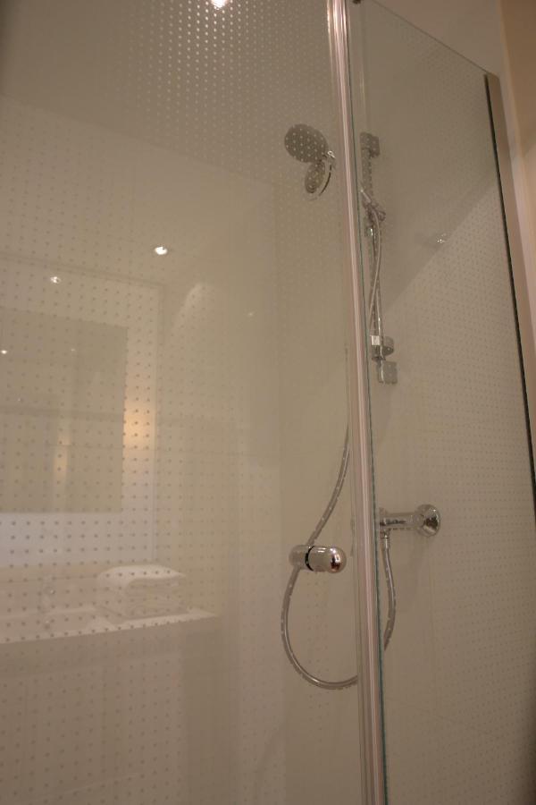 Ibis Styles Chinon Hotel Buitenkant foto