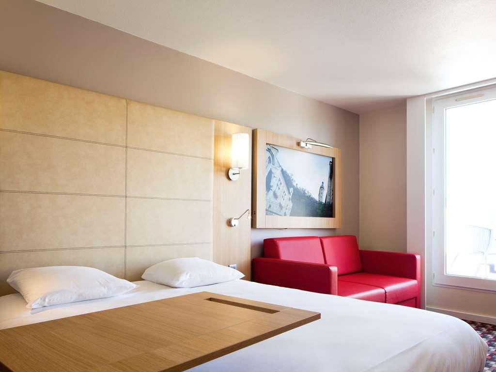 Ibis Styles Chinon Hotel Kamer foto