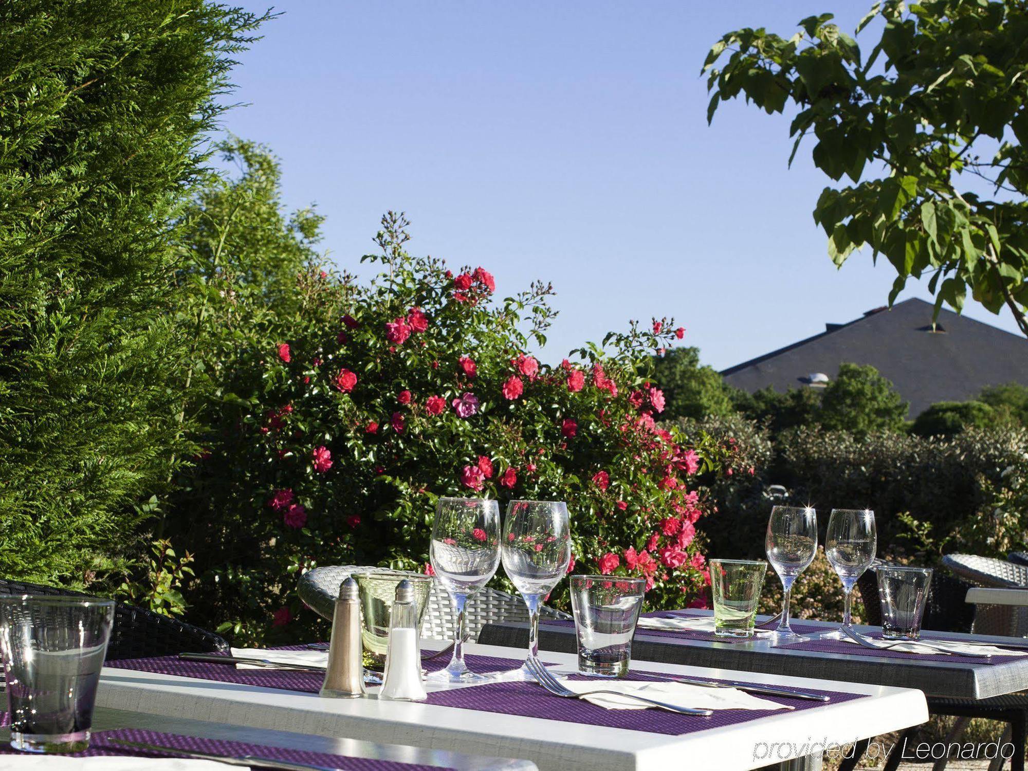 Ibis Styles Chinon Hotel Buitenkant foto
